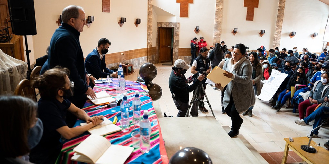 El GIEI se reunió con familiares de las víctimas de las masacres en Senkata y Sacaba. 