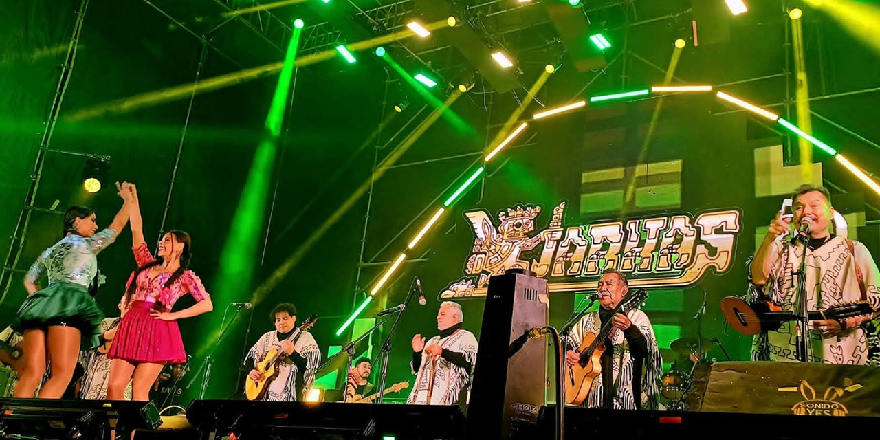 Los Kjarkas en una presentación anterior, en el Festival Internacional de Coroico.