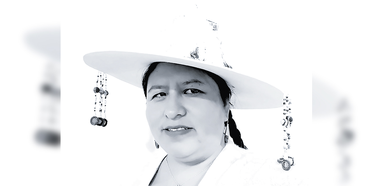 Elvira Espejo.