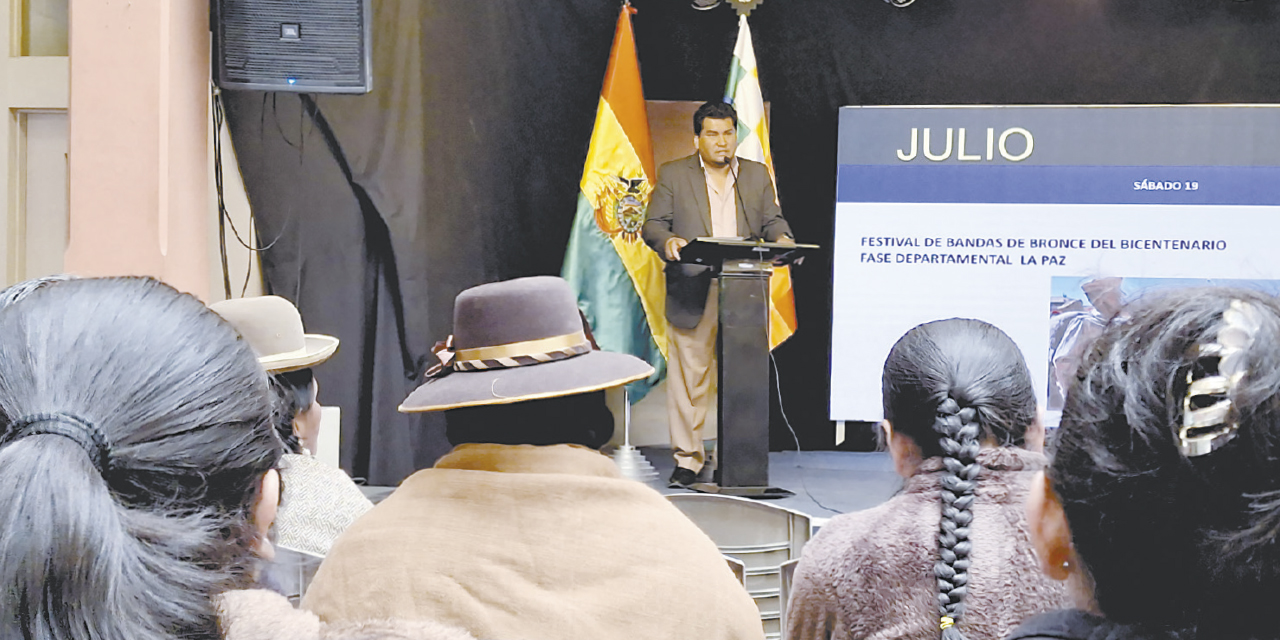 El delegado presidencial del Bicentenario, Martín Maturano, en la presentación de las actividades. 