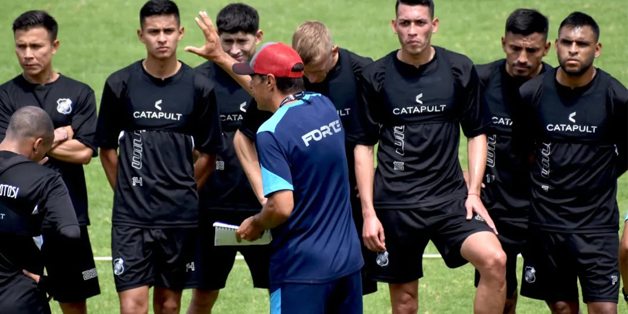 Nacional y ‘U’ de Vinto abren los cuartos de final del campeonato de verano