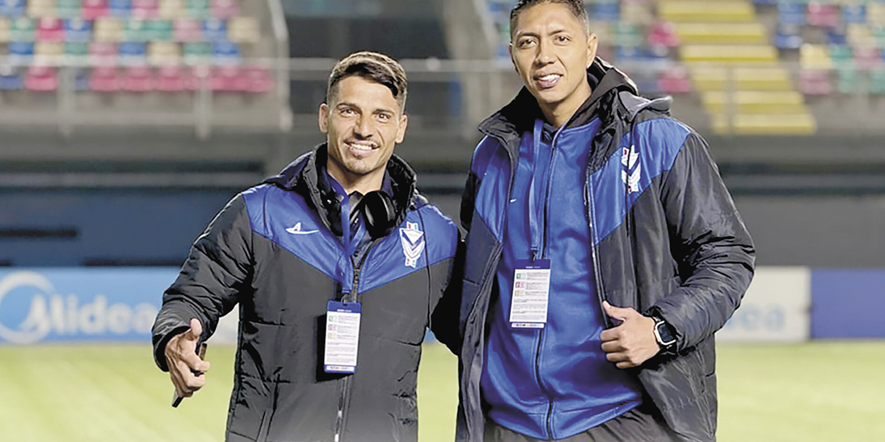 La confianza de los jugadores Fernando Arismendi y Samuel Galindo de GV San José.
