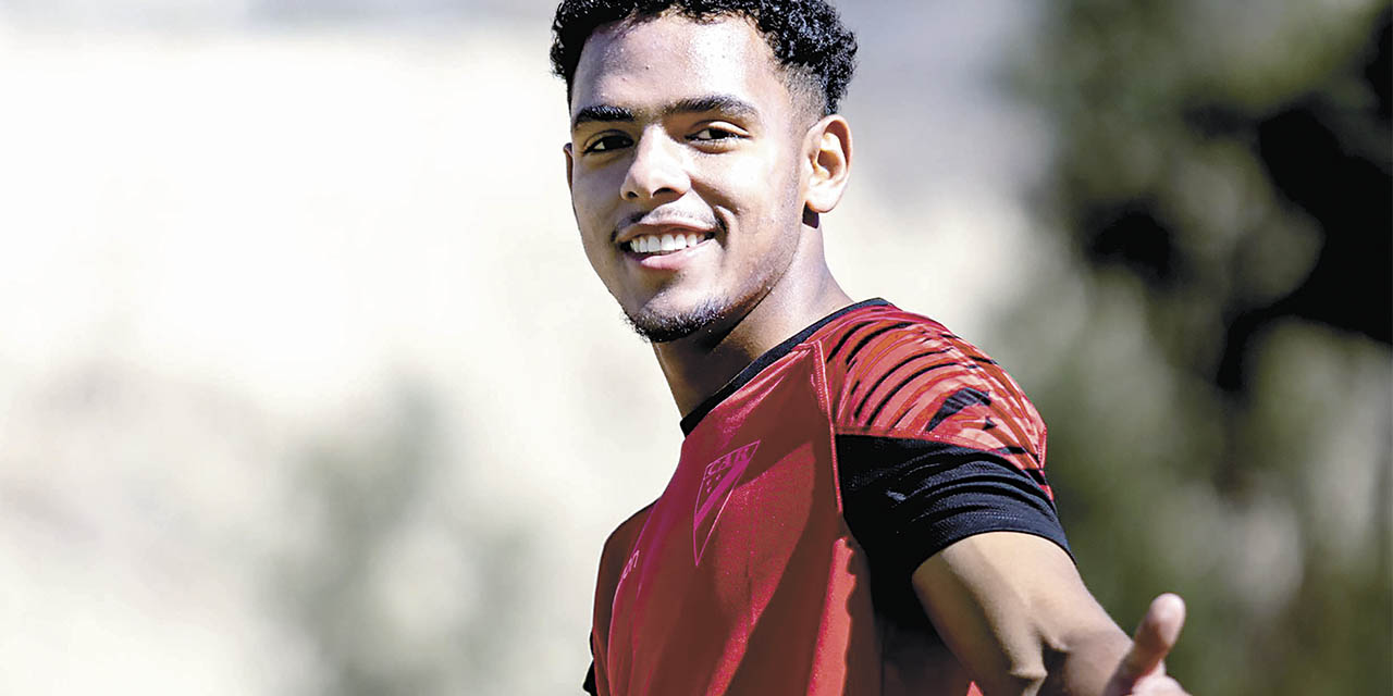 Moisés Paniagua está cerca de migrar al fútbol europeo.