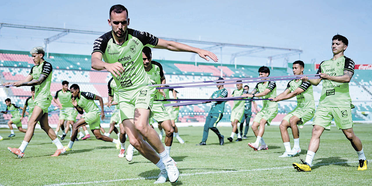 Luis Haquín sería relegado al banco de suplentes ante Colombia.