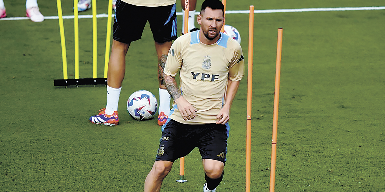 Messi está recuperado y fue convocado a la selección argentina.