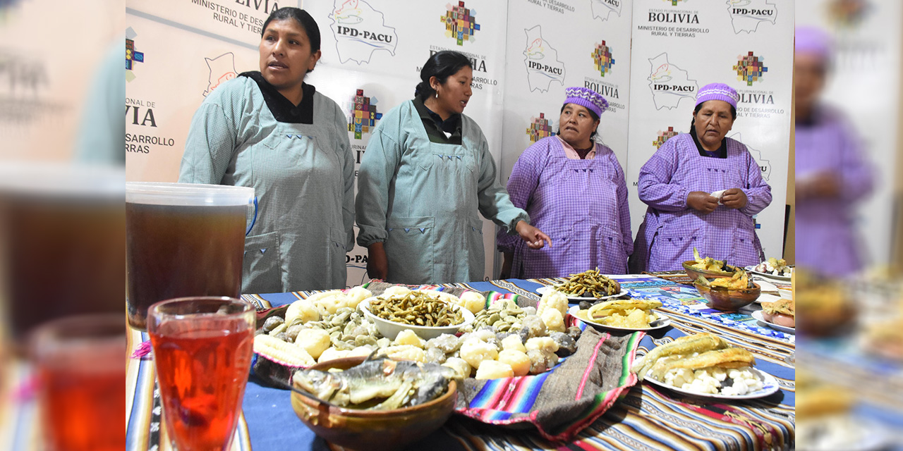 La localidad de Tiquina se prepara para la cuarta versión de la Feria del Pescado 