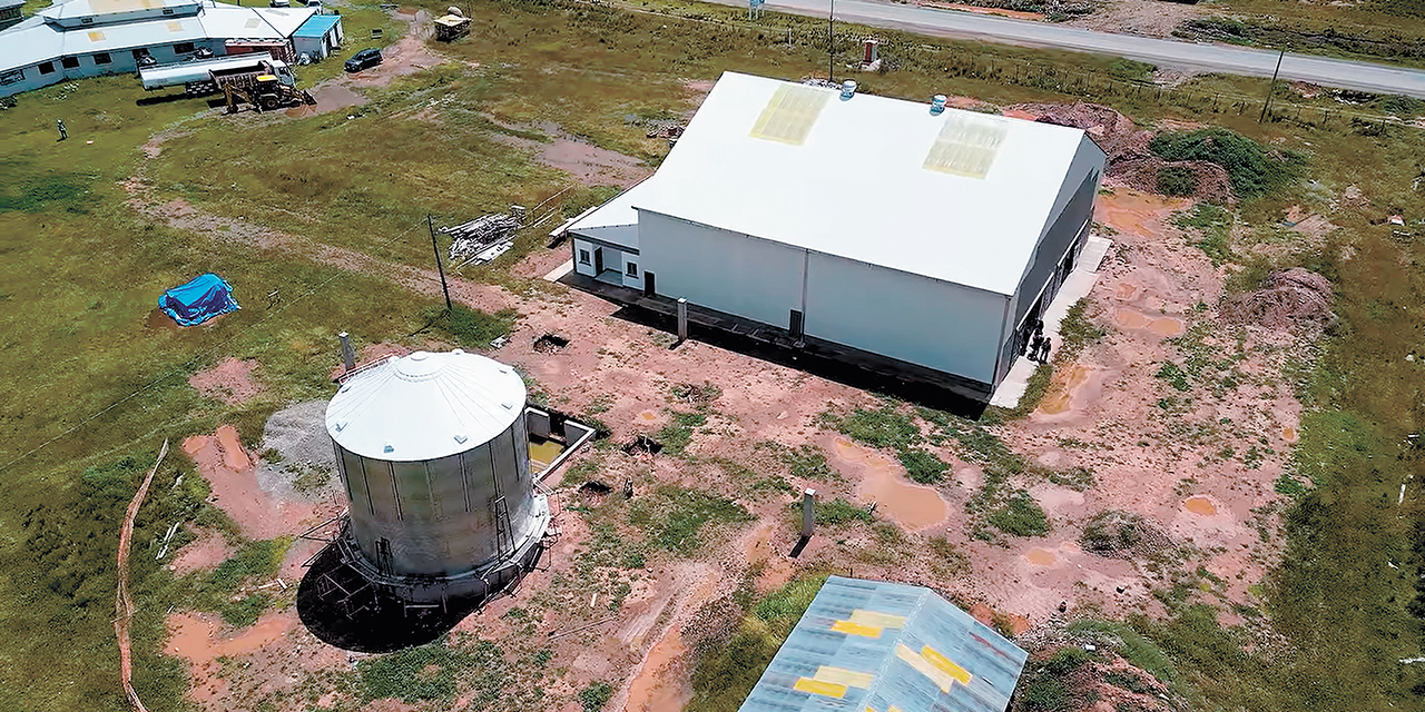 La Planta de Alimento Balanceado de Tiwanaku registra un avance del 87%