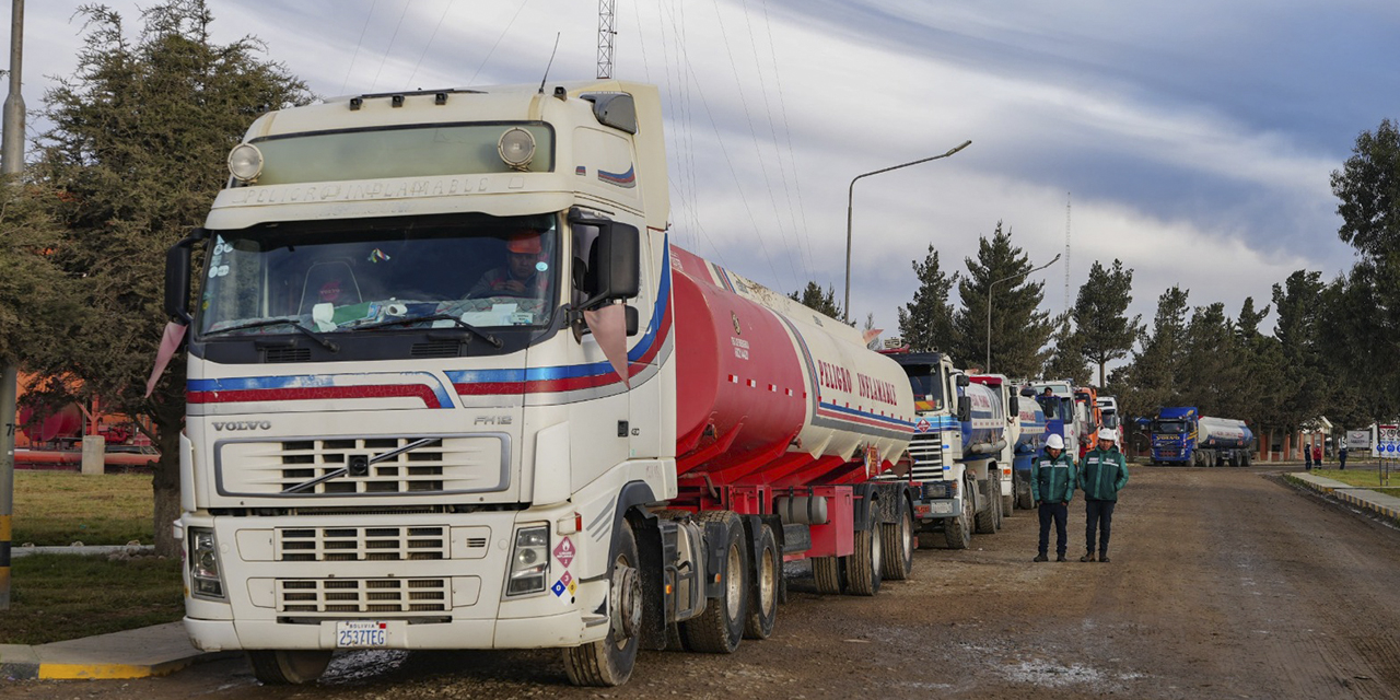 Yacimientos Petrolíferos Fiscales Bolivianos (YPFB)