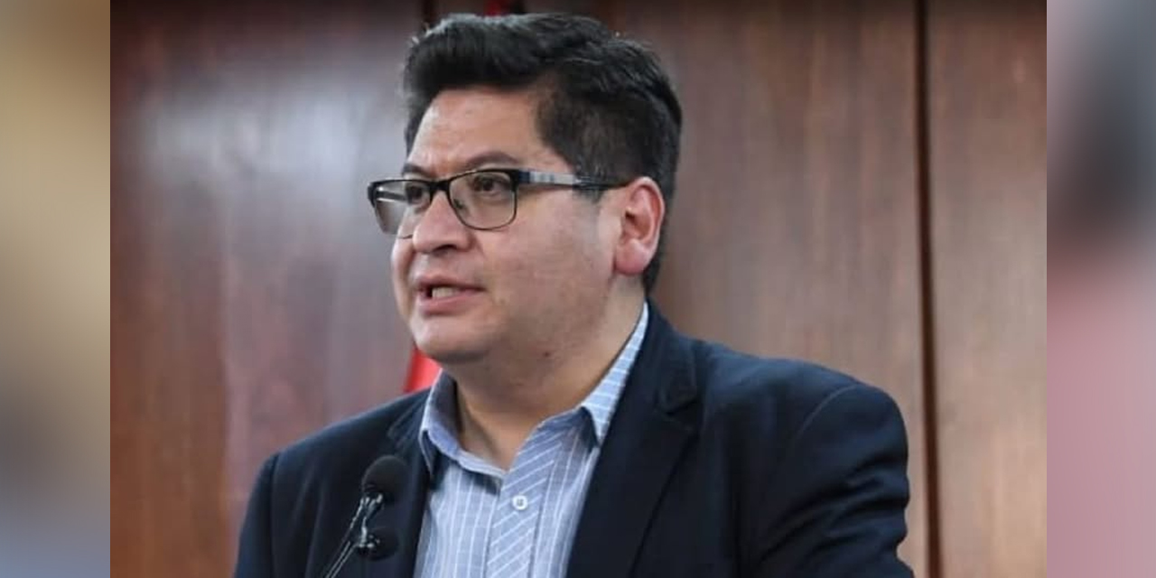 El ministro de Economía, Marcelo Montenegro.
