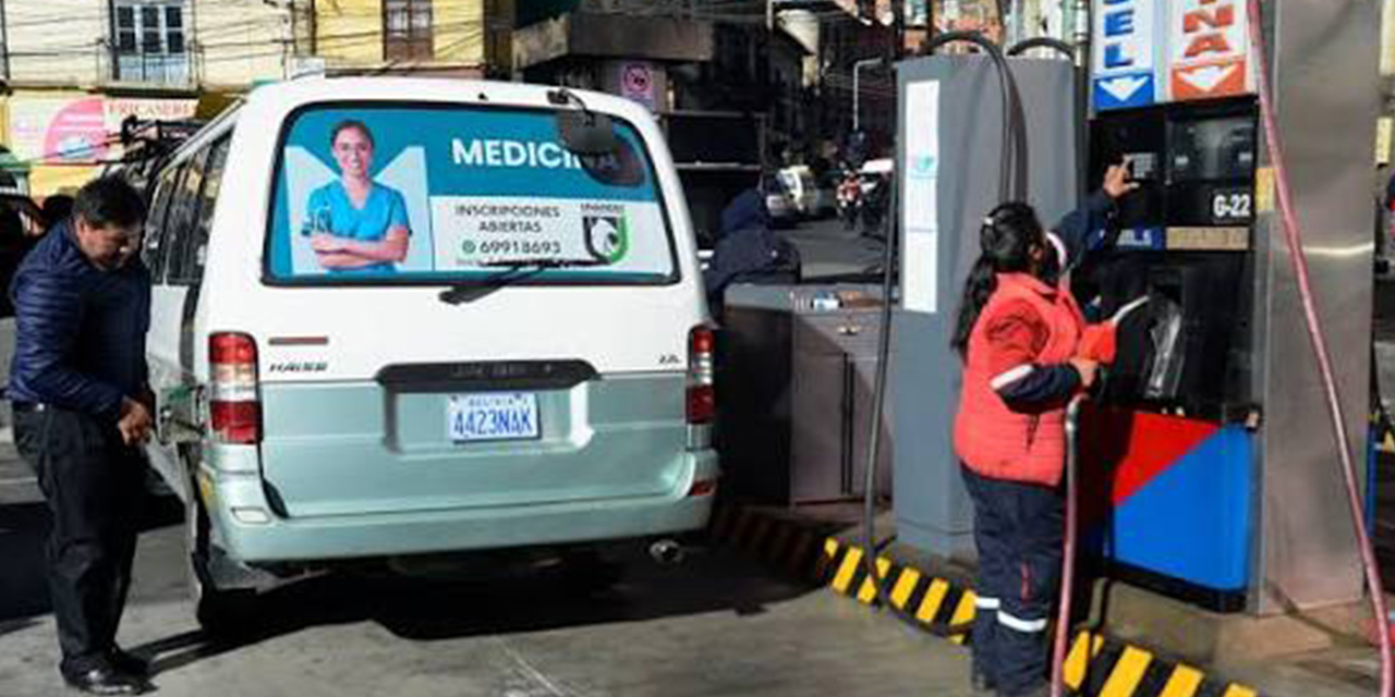 YPFB reanuda al 100% el despacho de gasolina a estaciones de servicio 