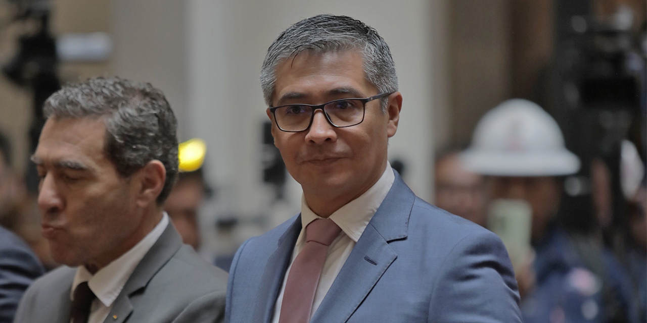 José Gabriel Espinoza Yáñez contribuyó tanto al sector público como privado