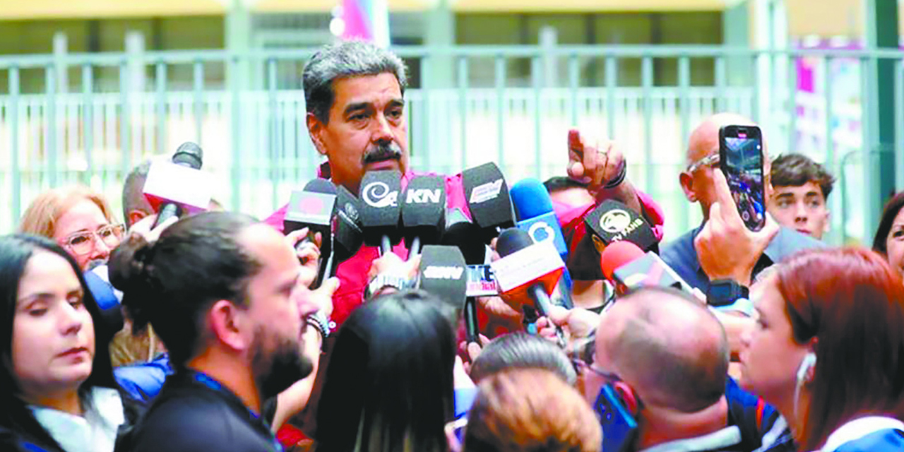 El presidente Nicolás Maduro destacó la marcha del proceso electoral.