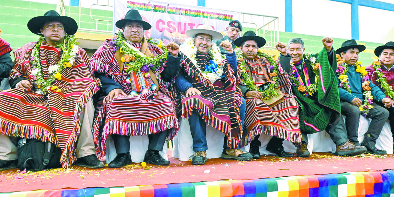 El ampliado de la CSUTCB en Sucre, con la presencia del presidente Luis Arce.