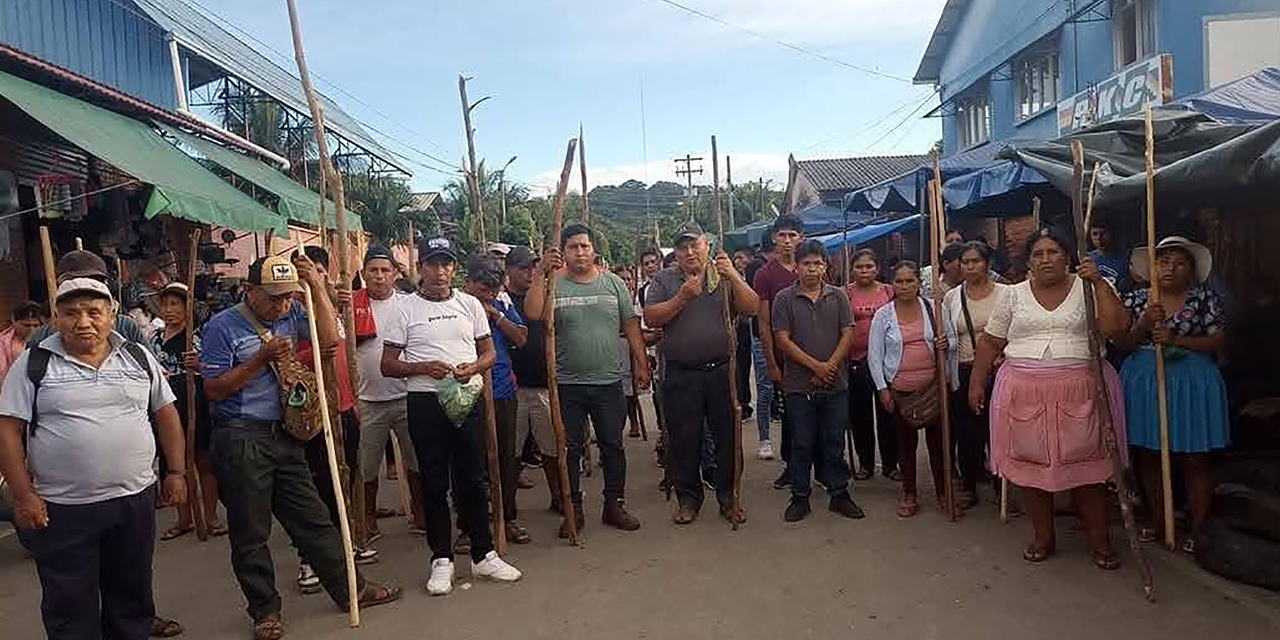 Seguidores de Evo Morales en Lauca Ñ, Cochabamba.