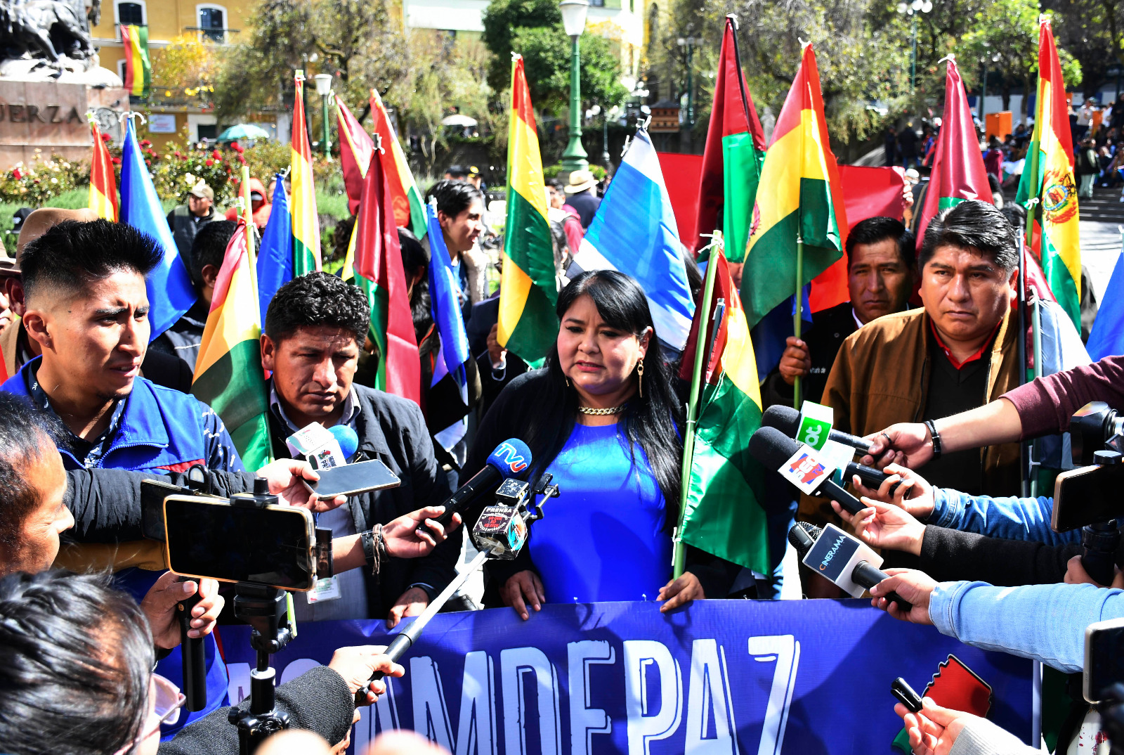 AGAMDEPAZ 150525