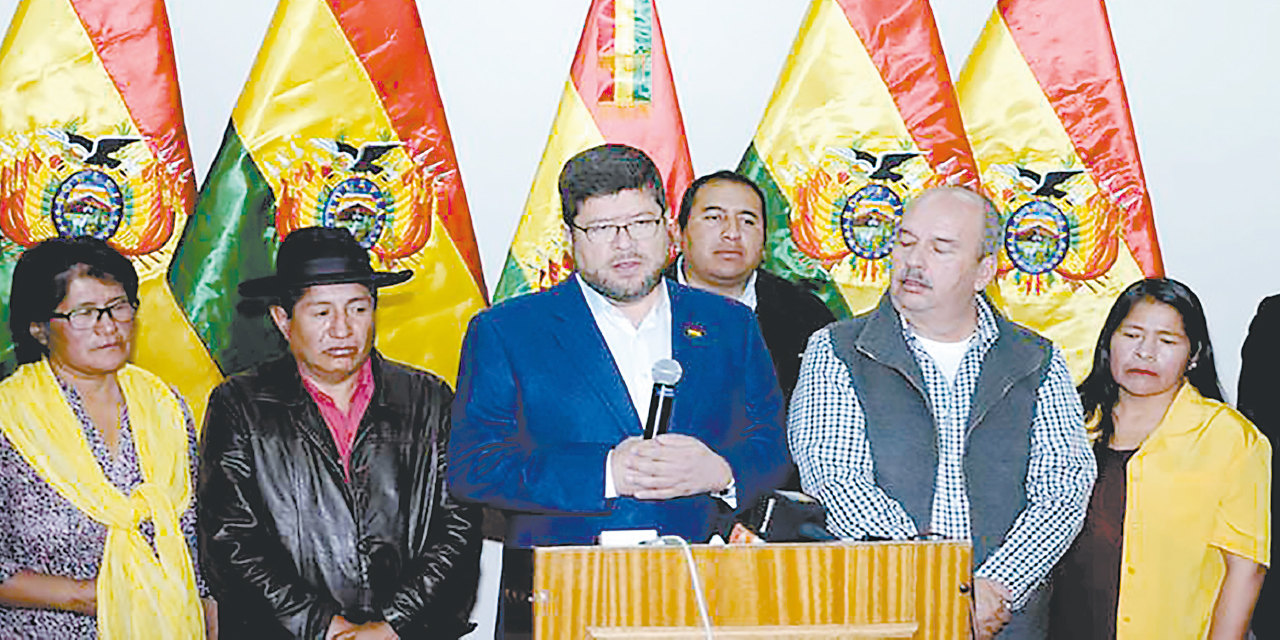 Denuncias de nexos por corrupción salpican nuevamente a Samuel