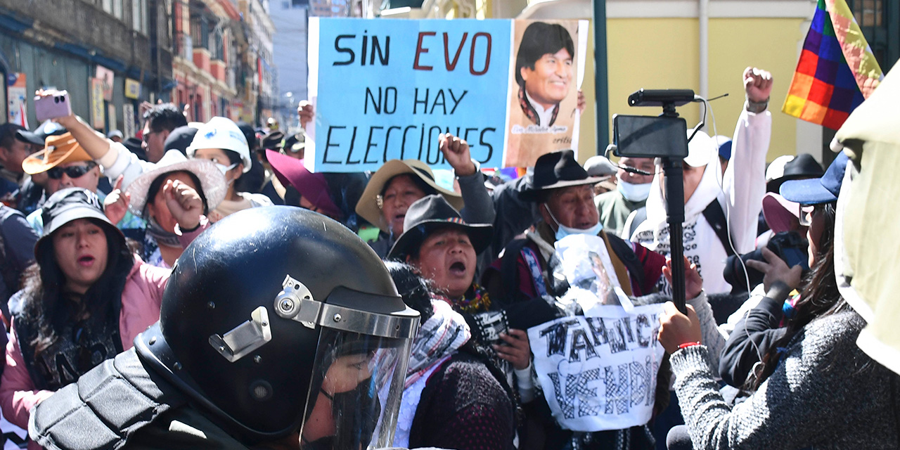 El TCP respecto a la presión del evismo: “Nadie puede perpetuarse en el poder”