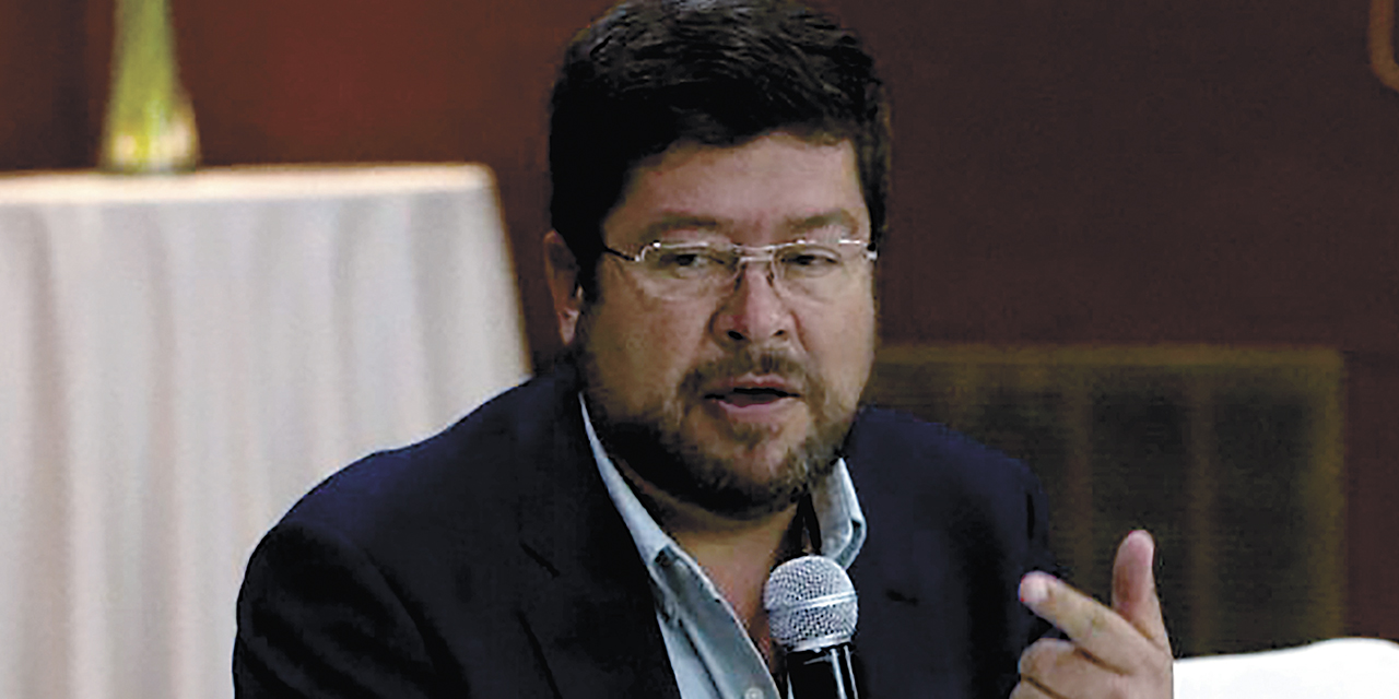 Samuel Doria Medina.
