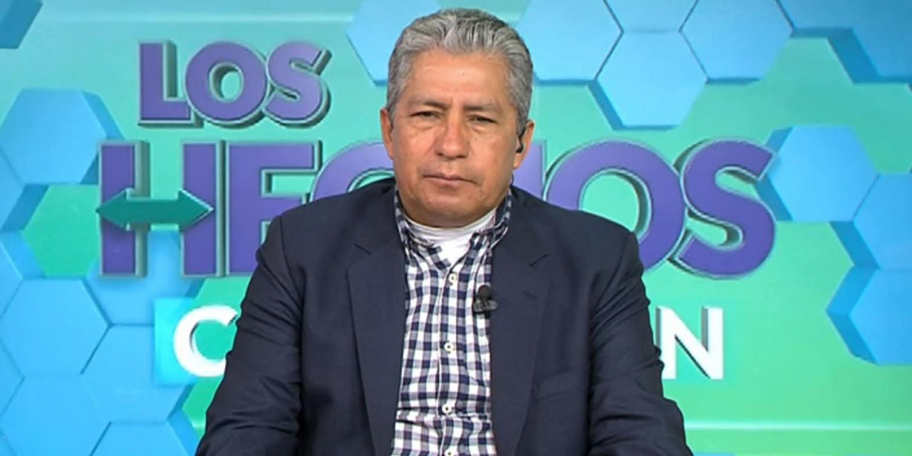El  ministro de Defensa, Edmundo Novillo.