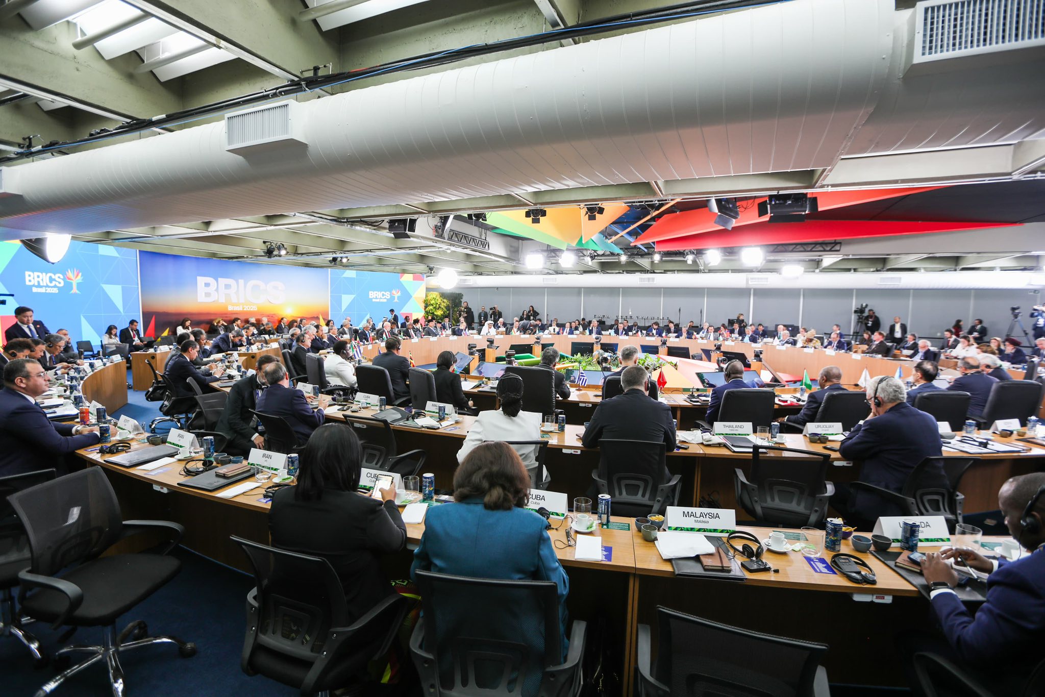 POL BRICS 1