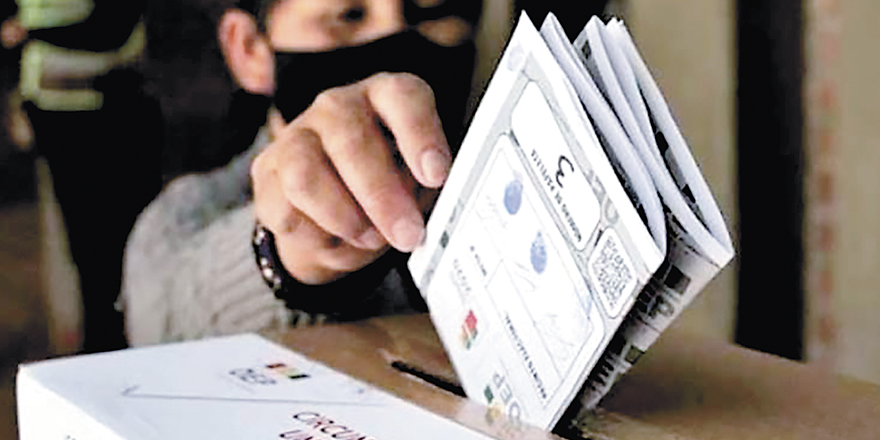 Votación en las elecciones de 2019.