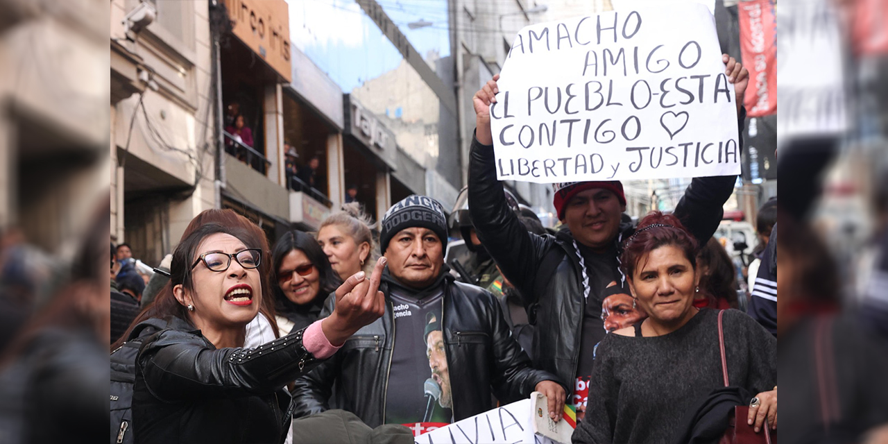 Denuncian que jueces “pisotean” informe del GIEI y se materializa la impunidad