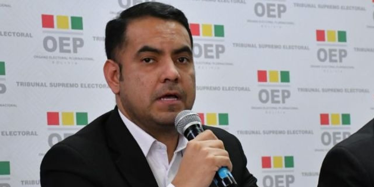 Vocal Francisco Vargas.