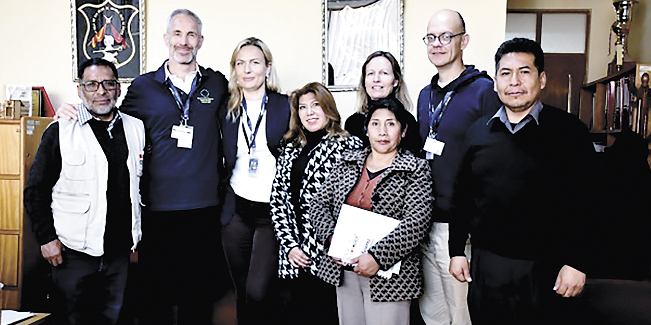 Misión de la UE con autoridades del TED de Oruro.