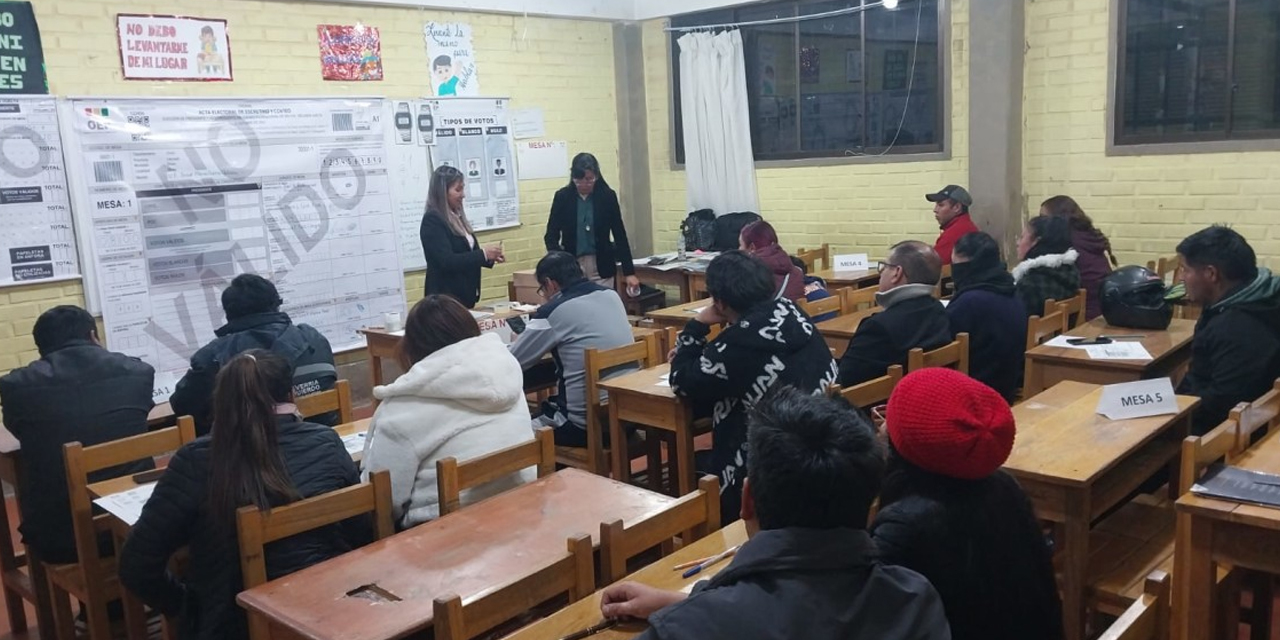 Personal del Sifde de Potosí inicia la capacitación. Foto: Fuente Directa