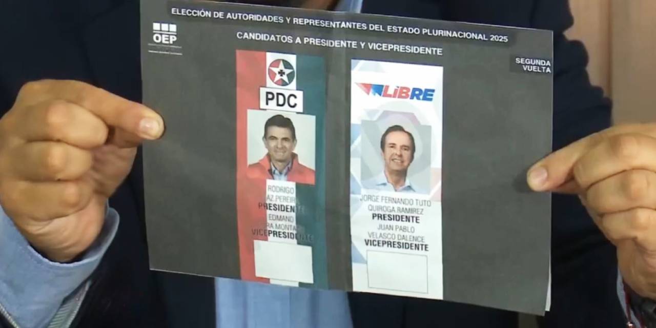 El prototipo de la papeleta de sufragio de la segunda vuelta.