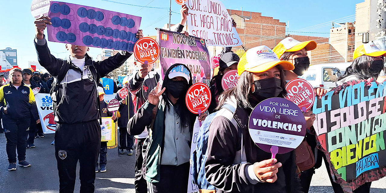 Exhortan a legisladores a dejar de lado colores políticos y priorizar paquete de leyes sociales