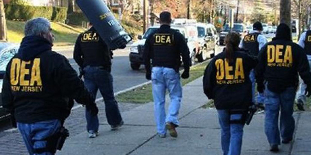 Ministro Ruiz asegura que a Evo le fallan los acuerdos con Paz y vaticina un plan para llevarlo a EEUU 