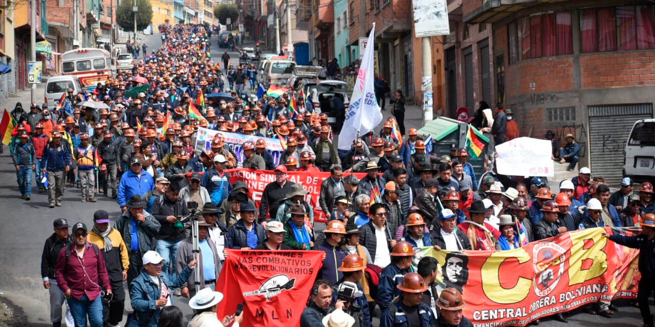 Anuncian “resistencia” contra el próximo gobierno ante inminentes “paquetazos”