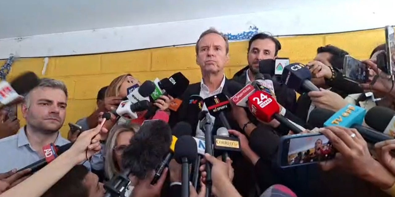 Tuto Quiroga, excandidato de Libre, recibe amplia cobertura periodística.  Tuto Quiroga, excandidato de Libre, recibe amplia cobertura periodística.