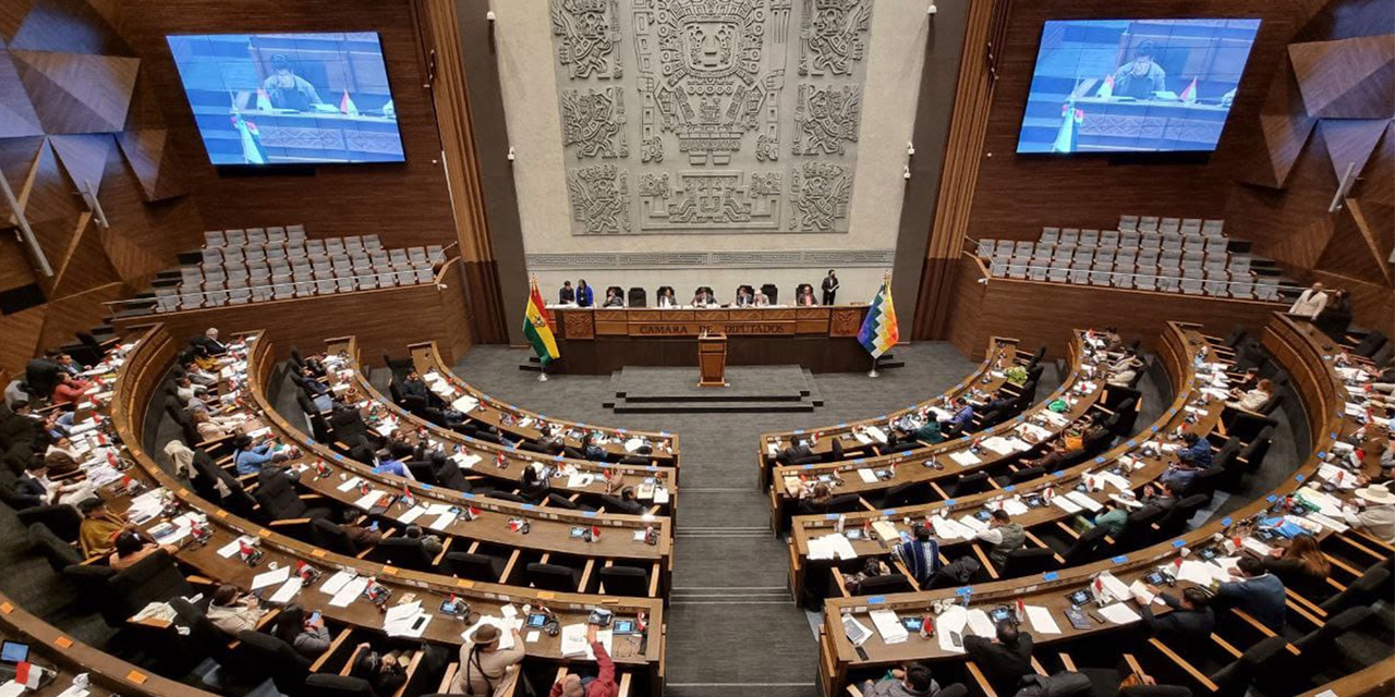 Se instala la sesión preparatoria para elegir la nueva directiva en Diputados