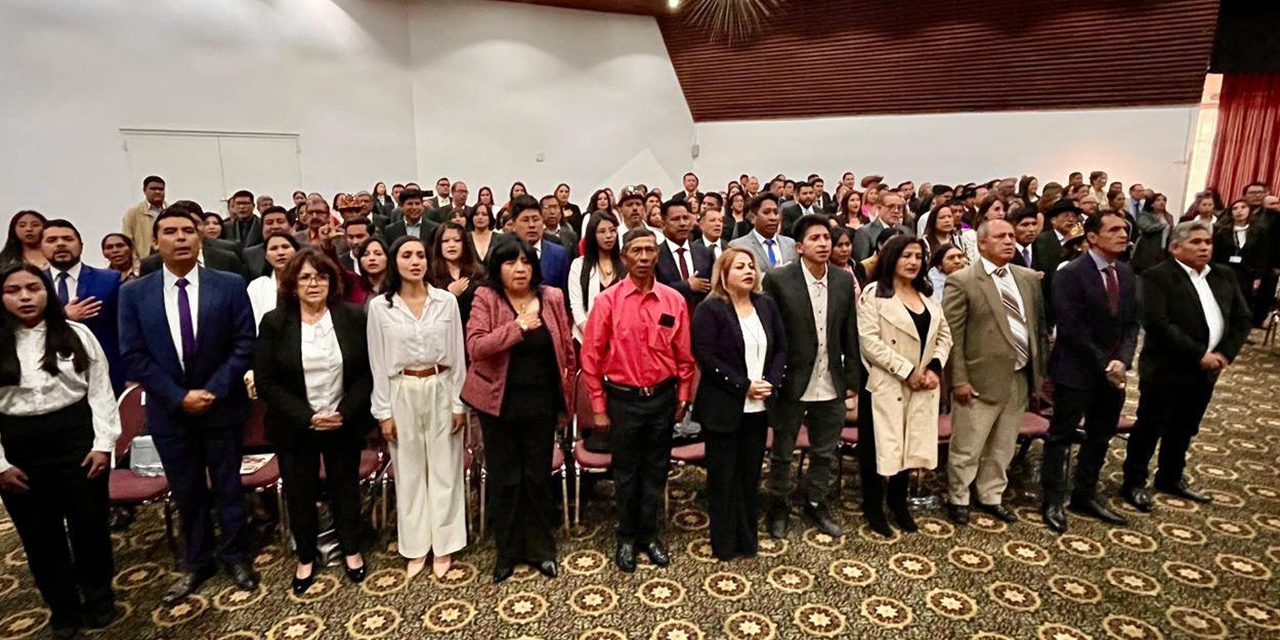 Parlamentarios electos de la ALP.