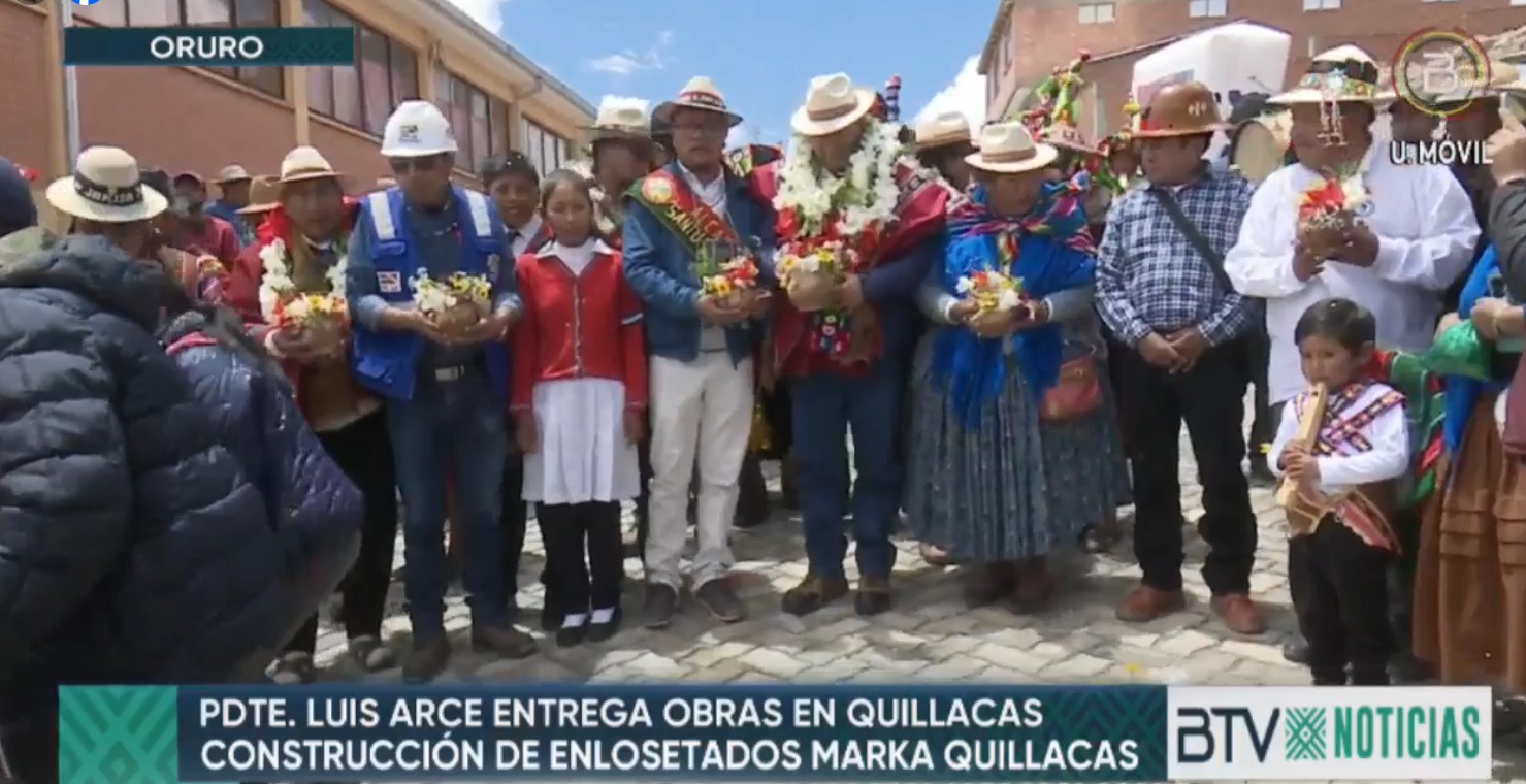 Quillacas inaugura 50 viviendas, escuela, pozos de agua, Radio Base y enlosetado por Bs 11,6 millones de inversión