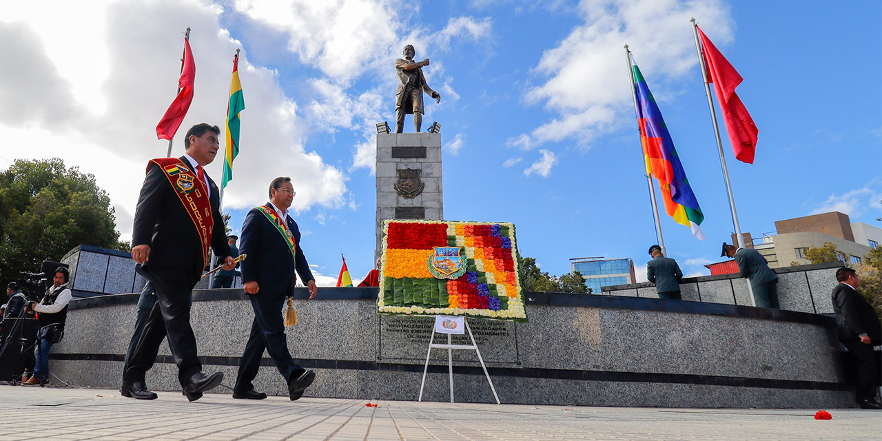 Presidente rinde su homenaje por los 244 años de la gesta libertaria de Oruro