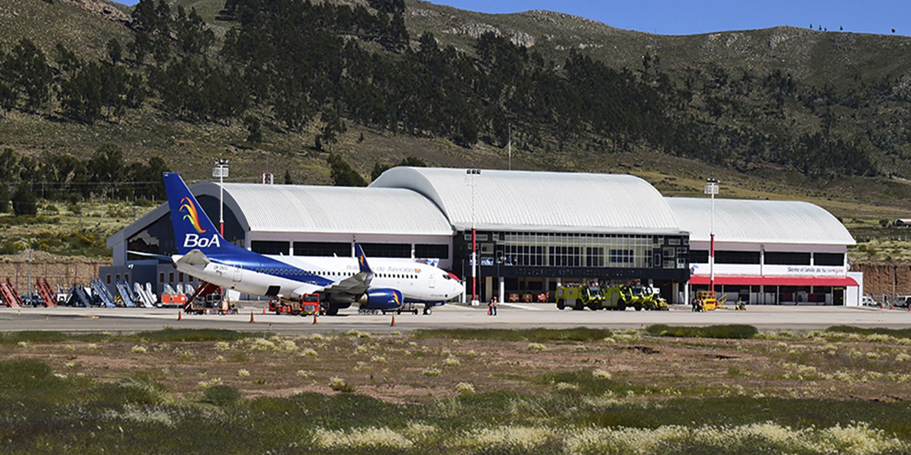 El Aeropuerto Internacional de Alcantarí.