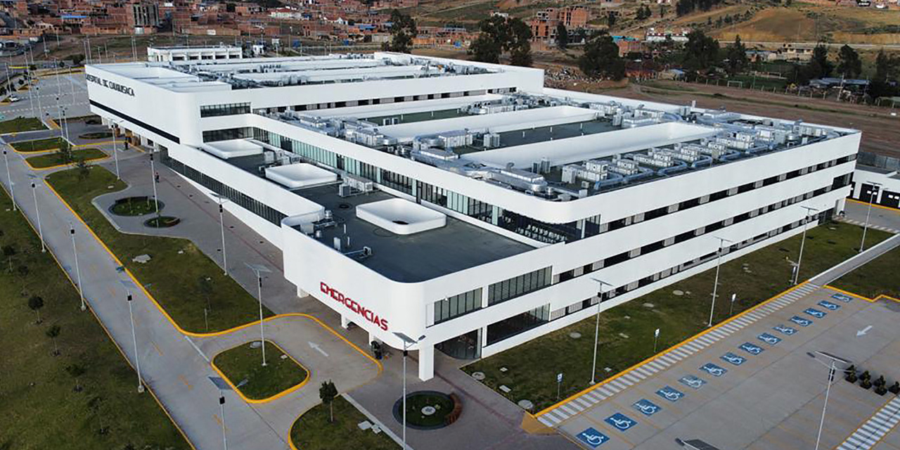 Hospital de última generación construido en la gestión del presidente Luis Arce.