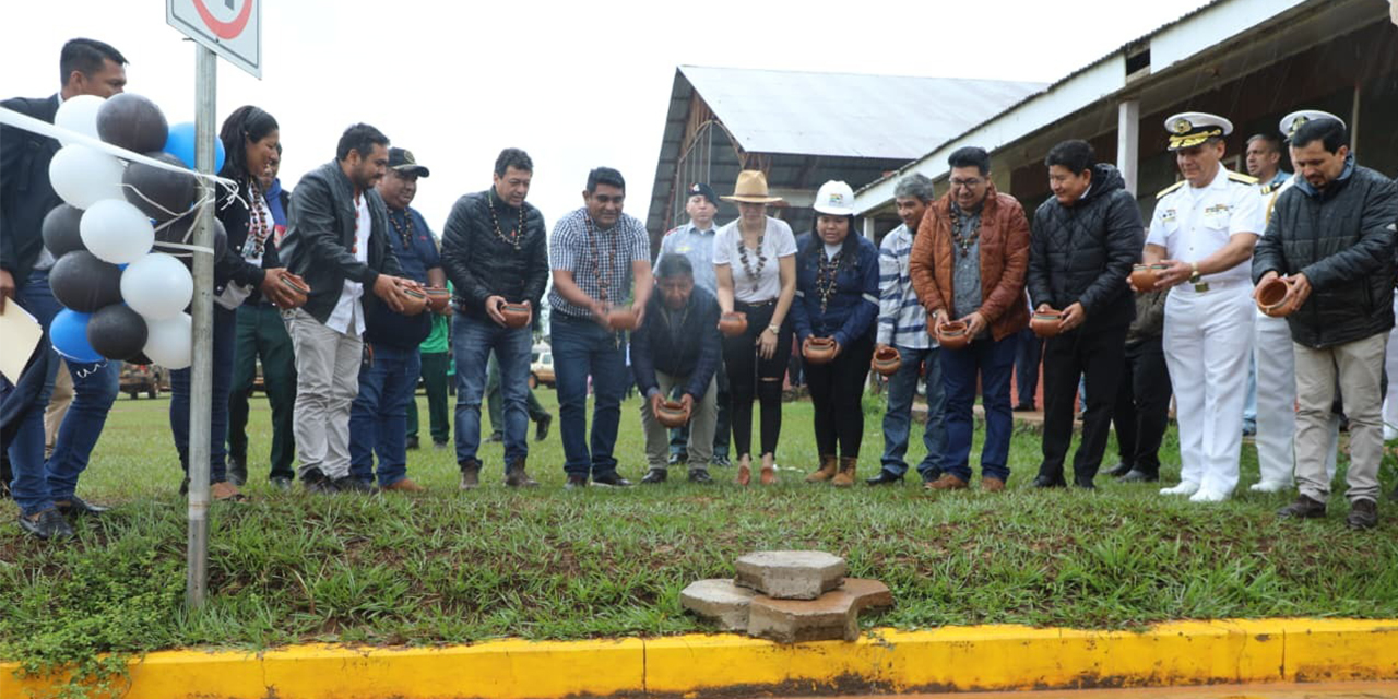 Gobierno entrega obras en municipios de Pando