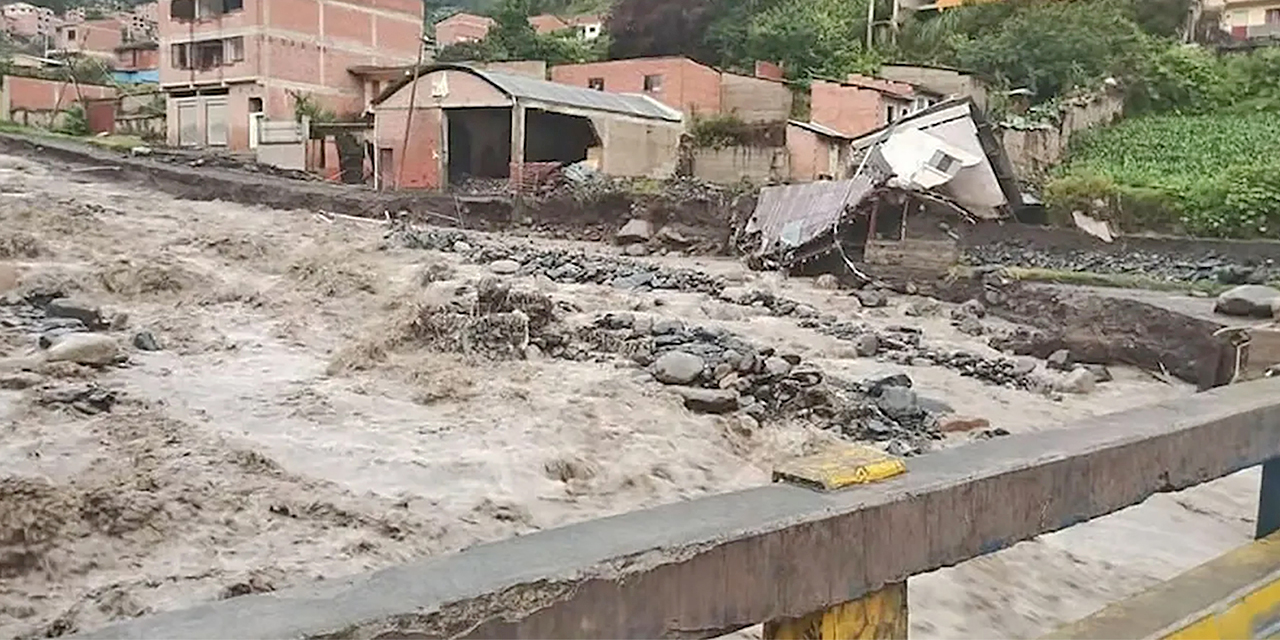 Las lluvias devastan municipios, afectan a 76 mil familias y 19 personas fallecieron