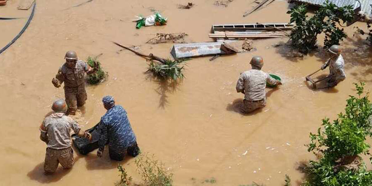 Gobierno advierte de que continúa la emergencia por las lluvias en Bolivia