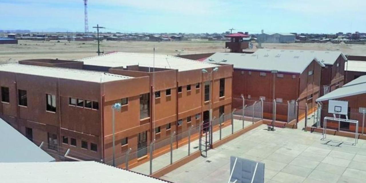 Recinto penitenciario de Uyuni, Potosí.