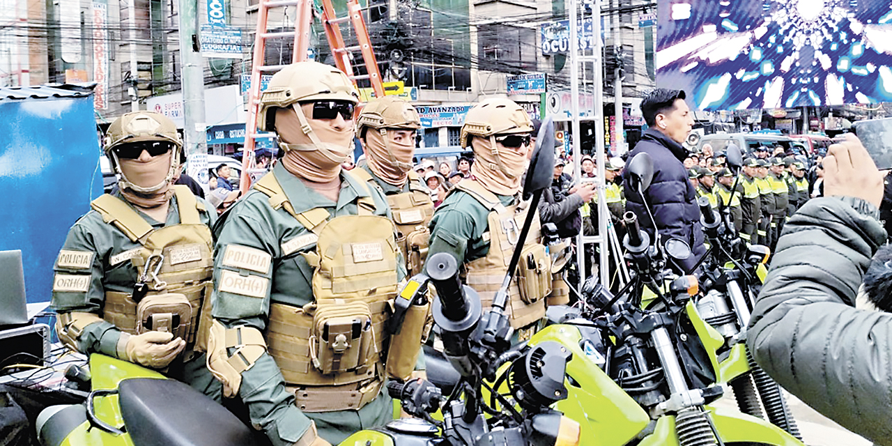 Presencia de la fuerza pública en la Ceja.