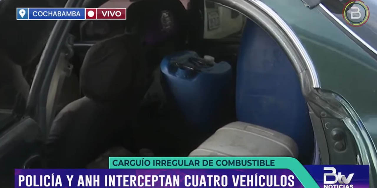 Interior de uno de los vehículos acondicionado para carga irregular y desvío de carburantes