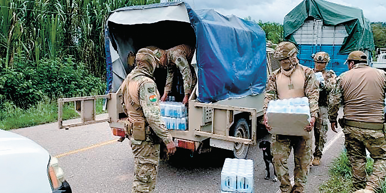Militares incautan insumos de contrabando en fronteras.