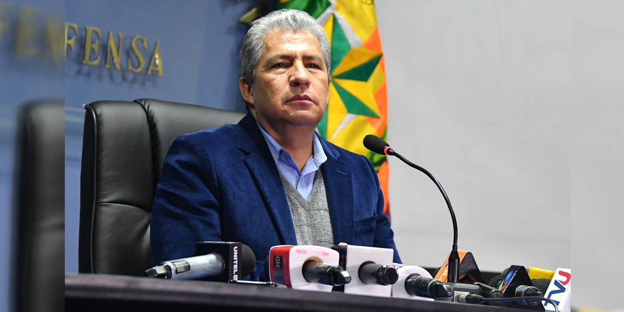 Defensa niega un plan de las Fuerzas Armadas para capturar a Evo Morales 