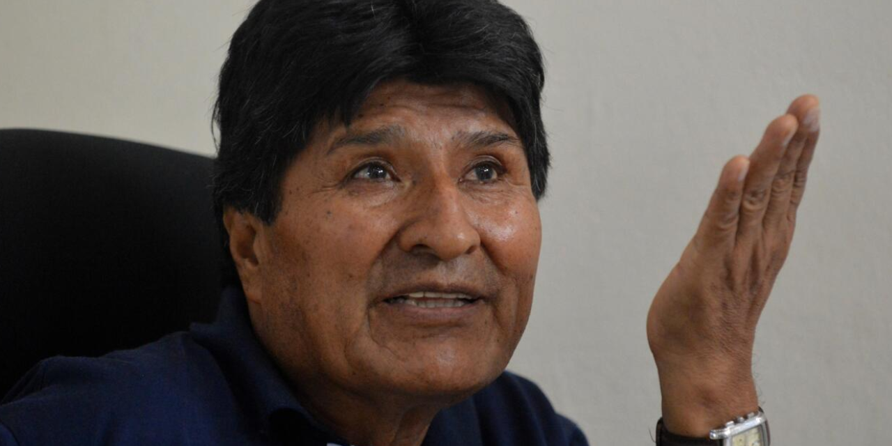 Del Castillo acusa a Evo Morales de intentar desestabilizar el país y reitera que será capturado si llega a La Paz