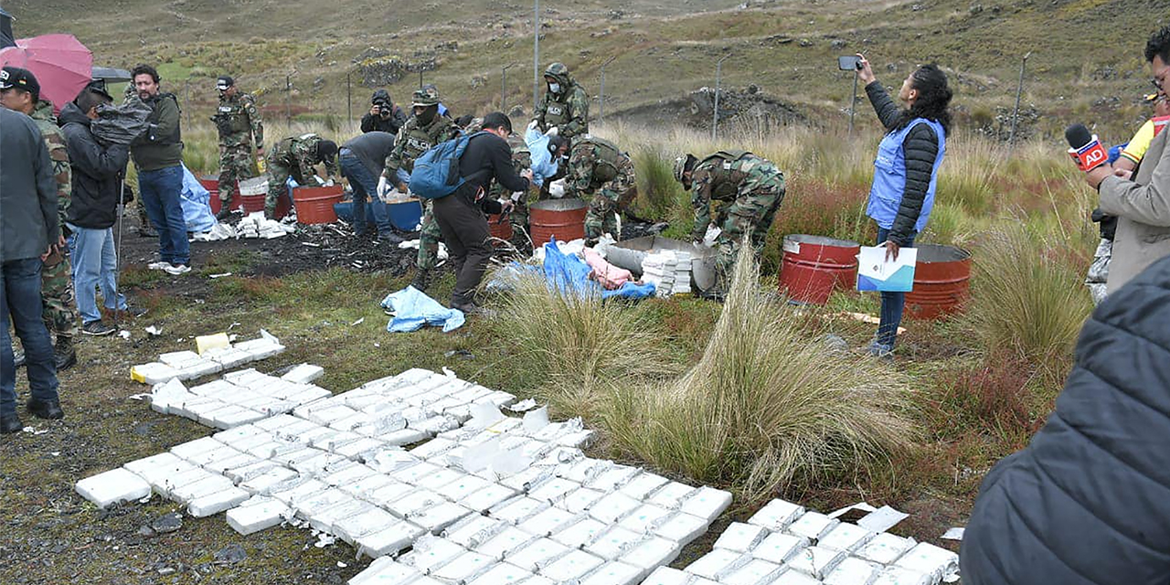 La FELCN secuestró más de 1.600 toneladas de droga en todo el país